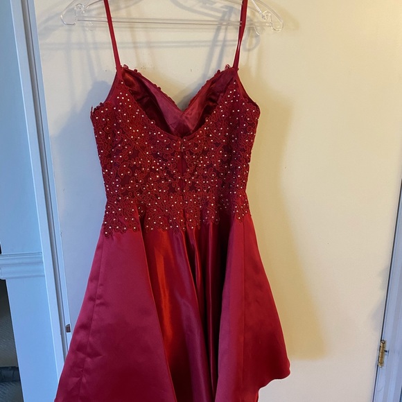 Graduation/Prom Dress size 4 - Picture 2 of 5